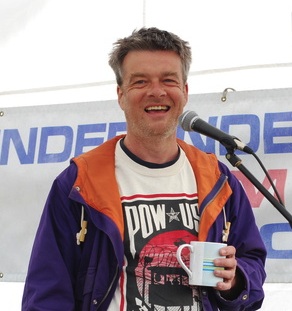 Andy Worthington speaking at RAF Menwith Hill at a CAAB (Campaign for the Accountability of American Bases) protest on July 4, 2013.