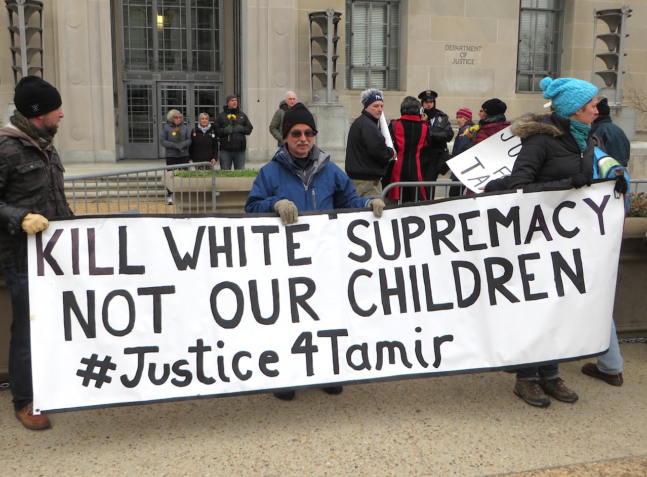 Campaigners with Witness Against Torture, and The Peace Poets, from the Bronx, call for justice for Tamir Rice, the 12-year old black boy killed by police in Ohio in November 2014. No one has been held accountable for Tamir's death. (Photo: Andy Worthington).