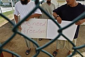 Two Uighur prisoners in Guantánamo protest their continued detention, June 2009